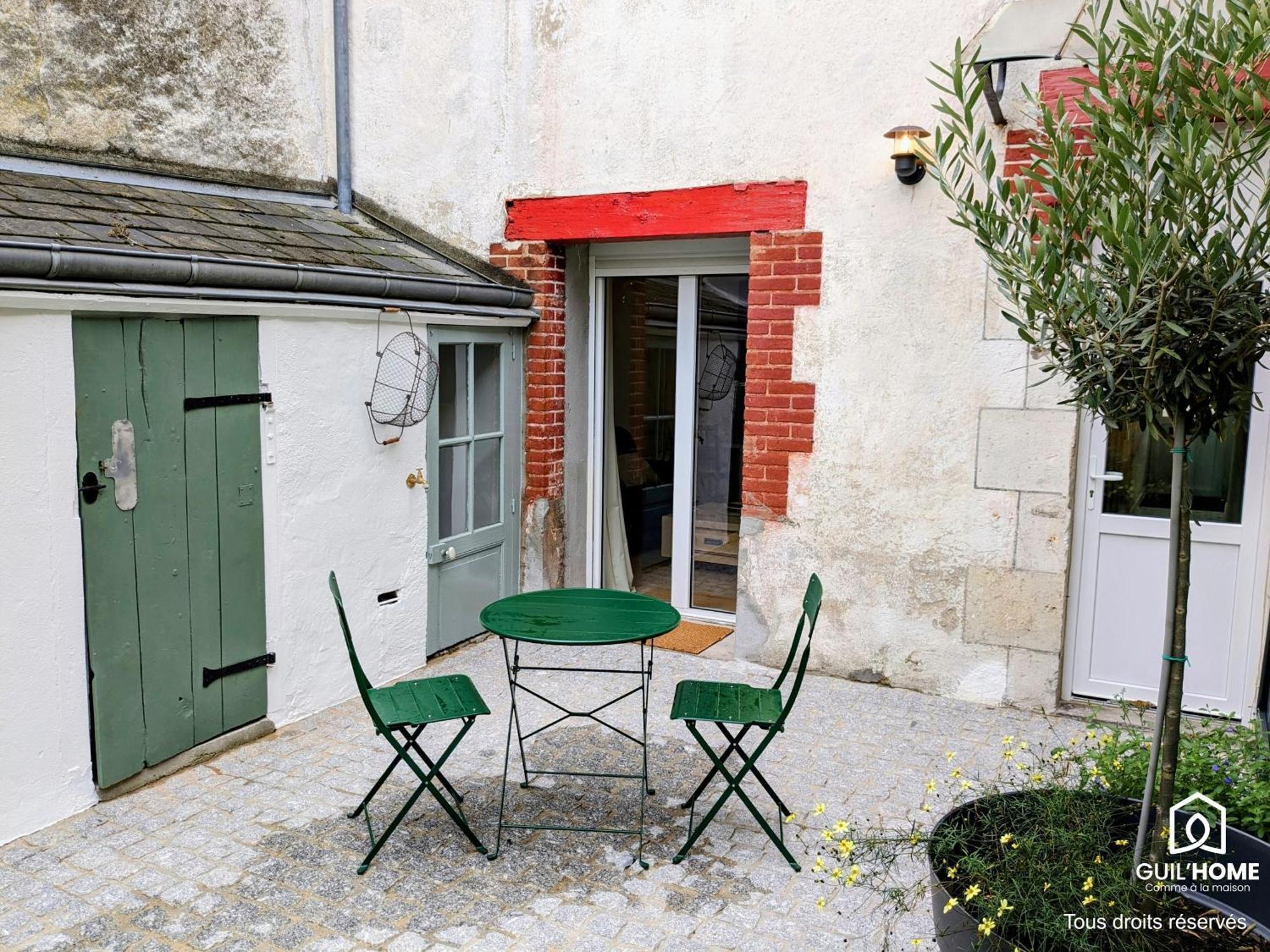 Terrasse Vegetalisee - Climatisation - Local Velo - Parking Gratuit Dans La Rue ออร์เลออง ภายนอก รูปภาพ